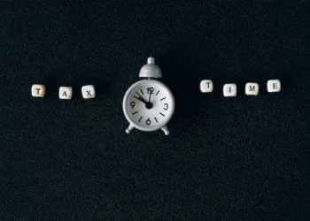 Maximizing Your Tax Refund: 10 Ways to Invest Your Money for Long-term Growth