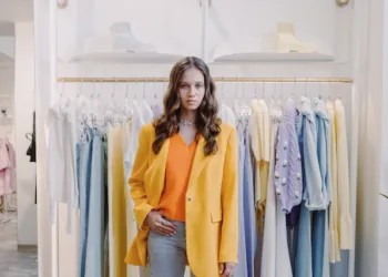 How To Make Money From Thrifting: A Beginner’s Guide To Thrift Flipping